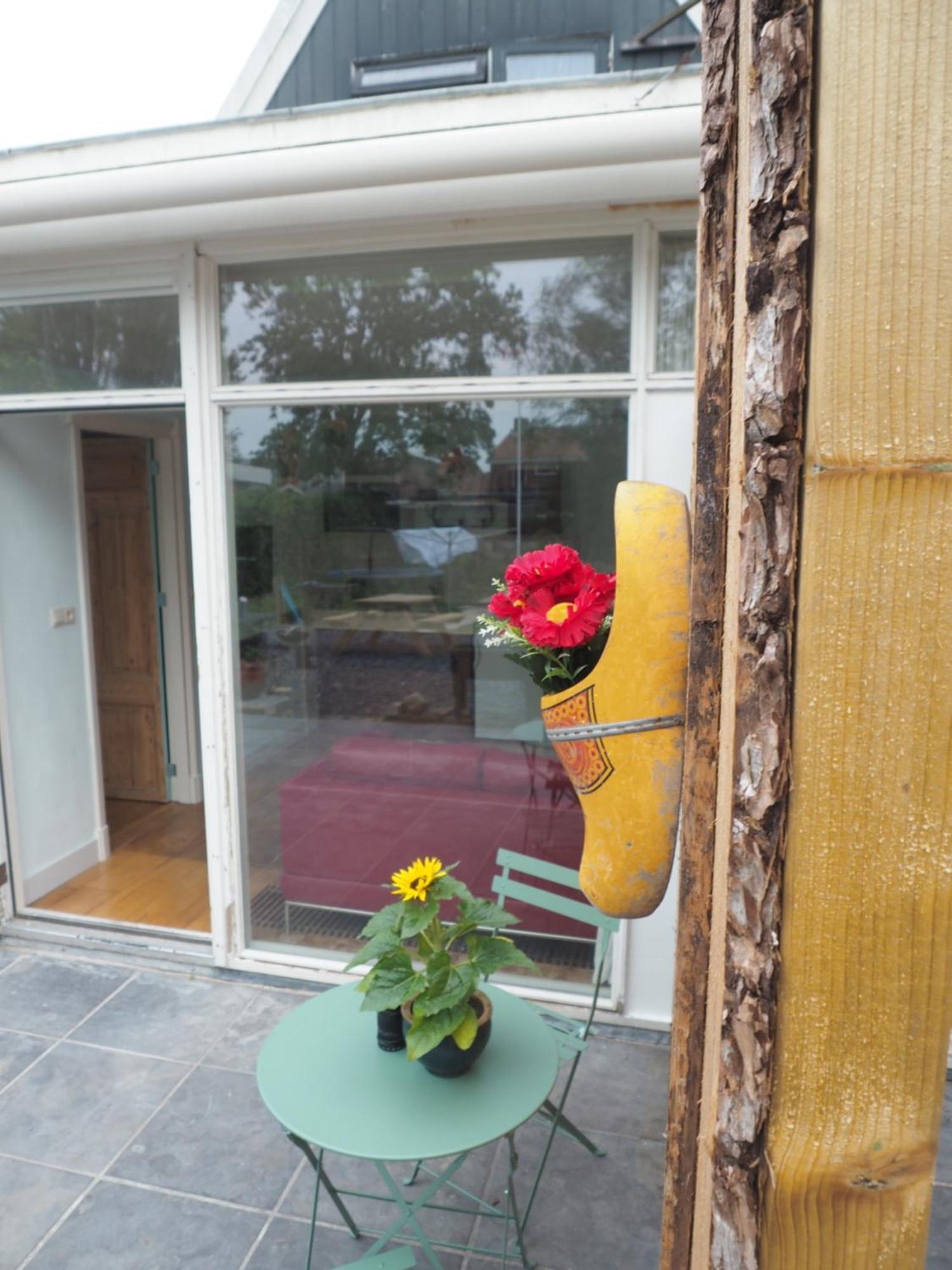 دِن بورِخْ B&B Bureau Warmoesstraat المظهر الخارجي الصورة
